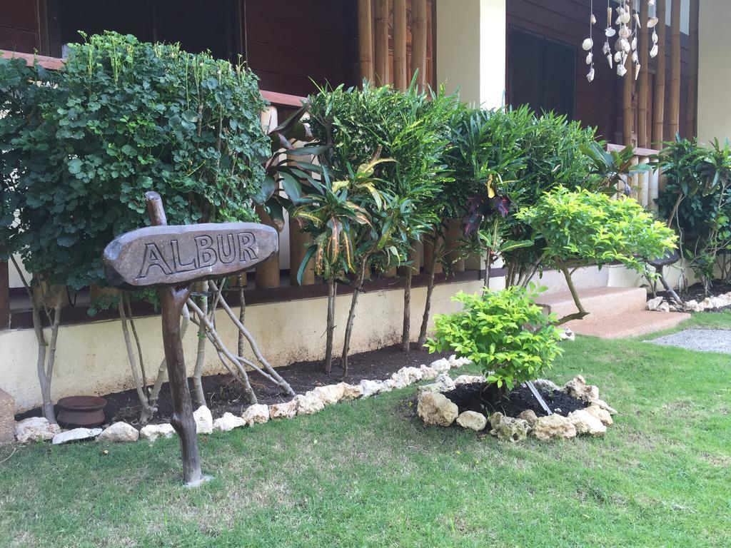 Bohol Chiisai Natsu Resort מראה חיצוני תמונה