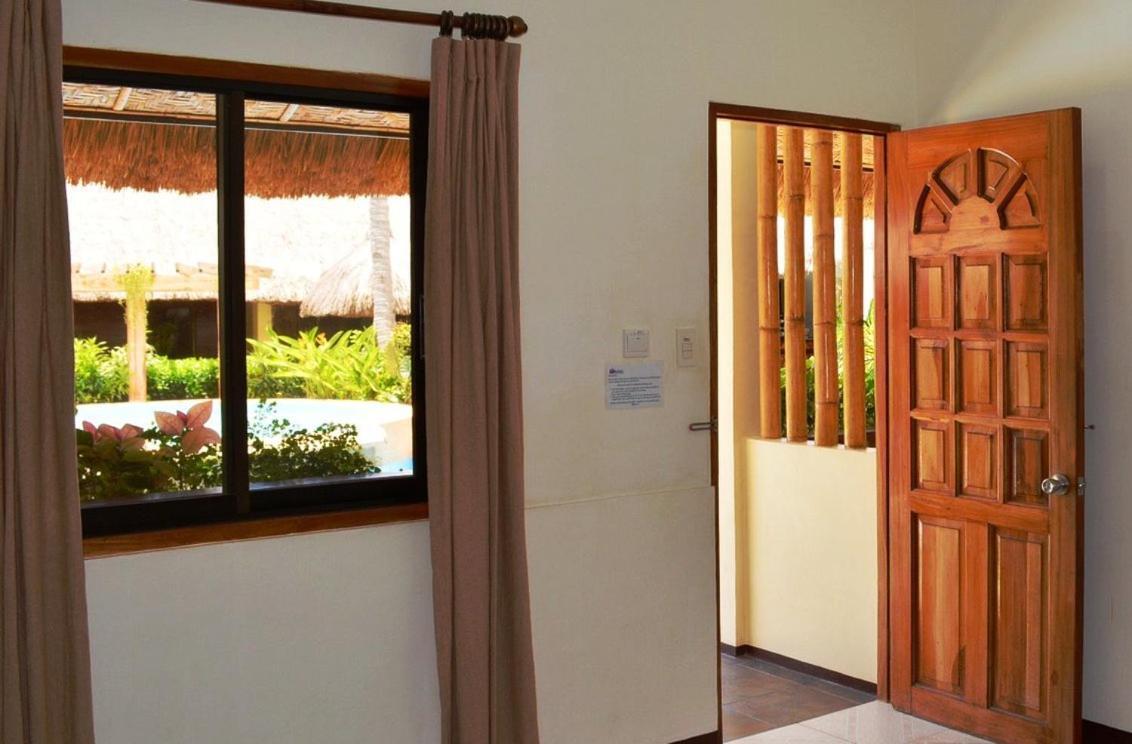 Bohol Chiisai Natsu Resort מראה חיצוני תמונה