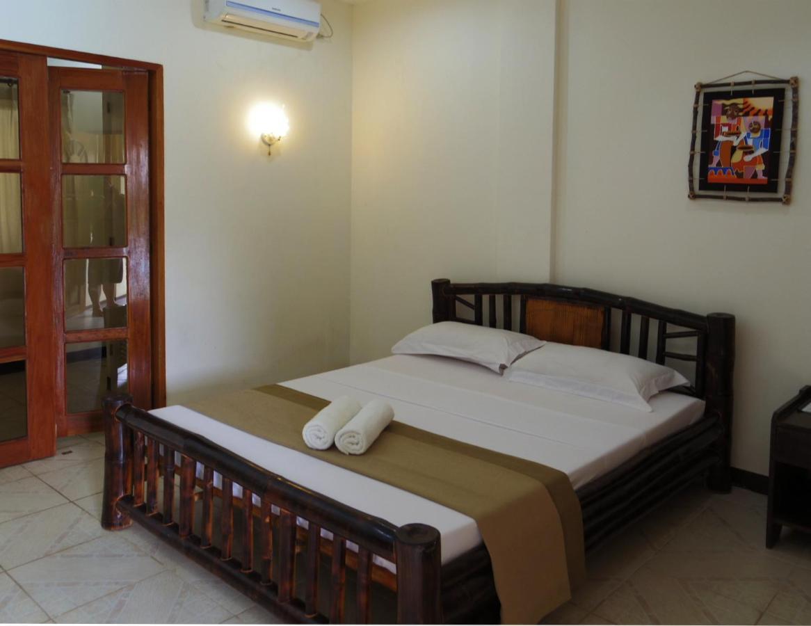 Bohol Chiisai Natsu Resort מראה חיצוני תמונה